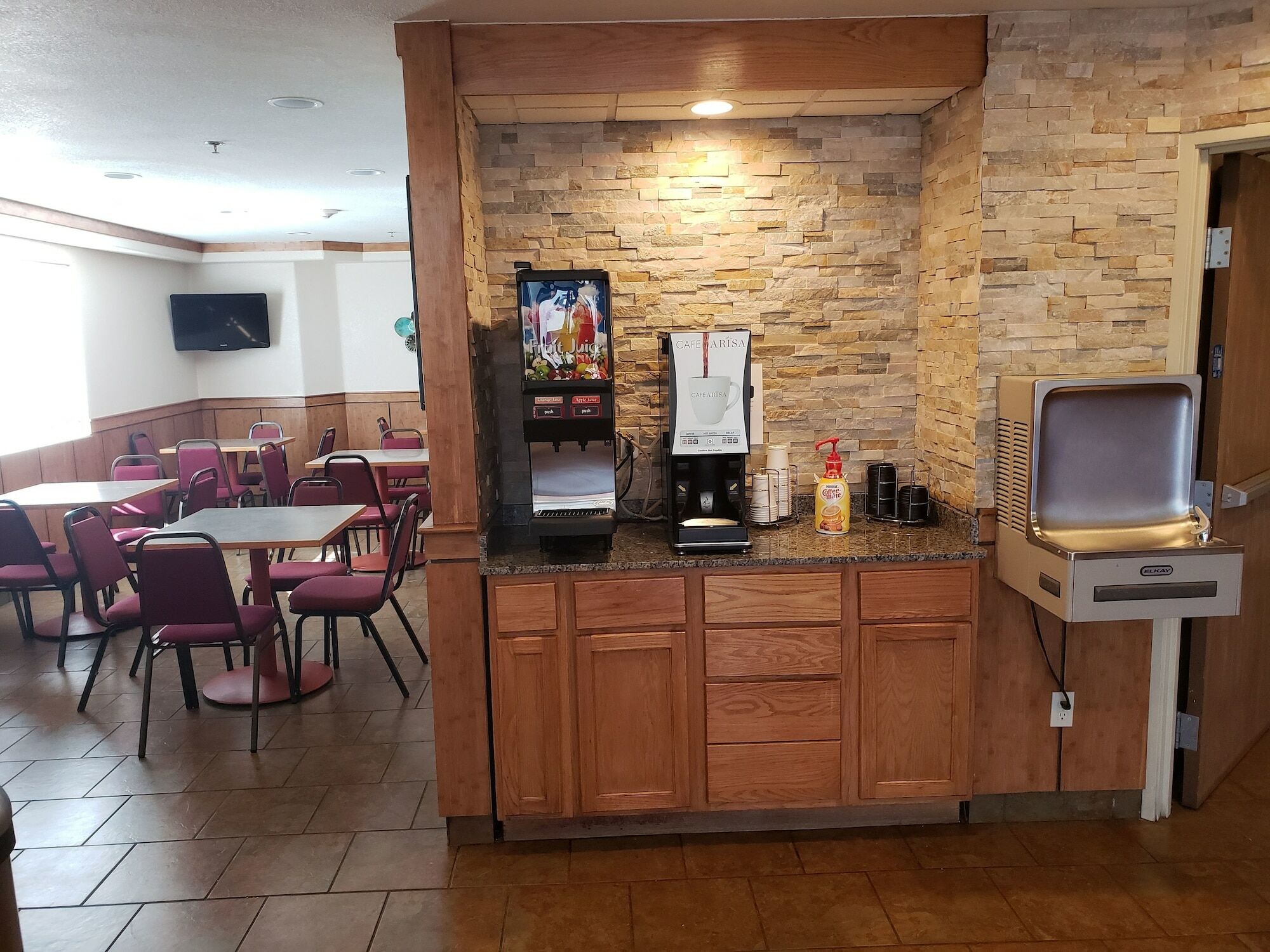 Days Inn By Wyndham ת'ורנטון מראה חיצוני תמונה